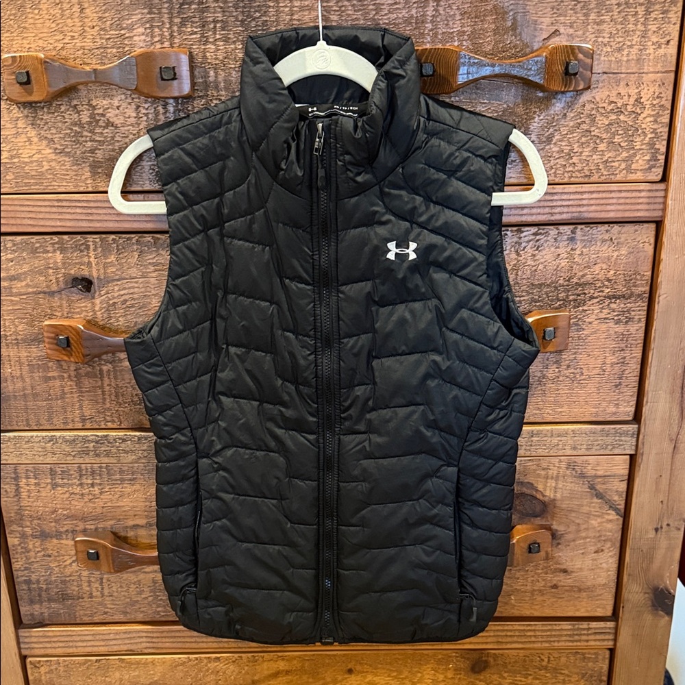 Under Armour Women’s Vest, Coldgear, Black, XSmall